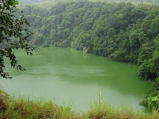 crater-lake-on-ternate