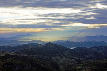 Sunrise from summit of Ramelau (Trevor Sharot, July 2018) (2)